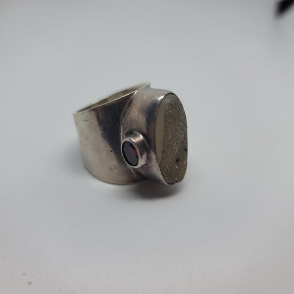 Druzy, Garnet & Sterling Ring - Picture 3 of 7